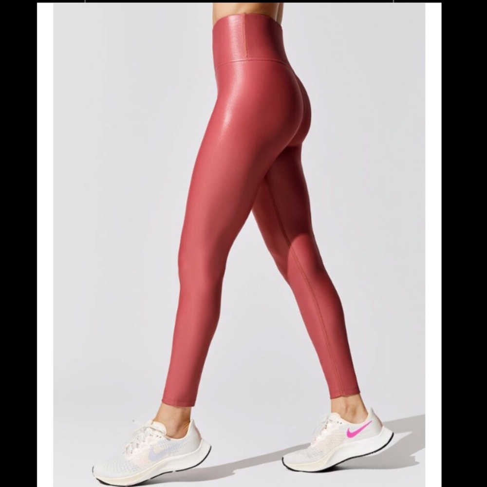 7/8 High Rise Legging Takara Shine Carbon38